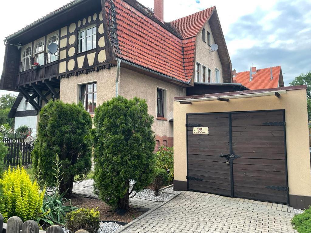 Villa Klara Cieplice Jelenia Gora Bagian luar foto